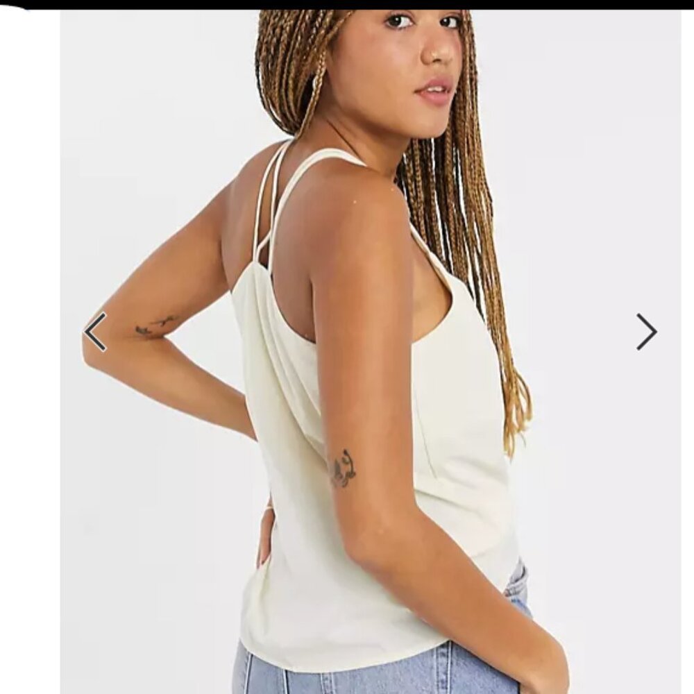 Jacqueline DeYong JDY Anabel strappy back detail cami top in cream EU 34/UK6/US2